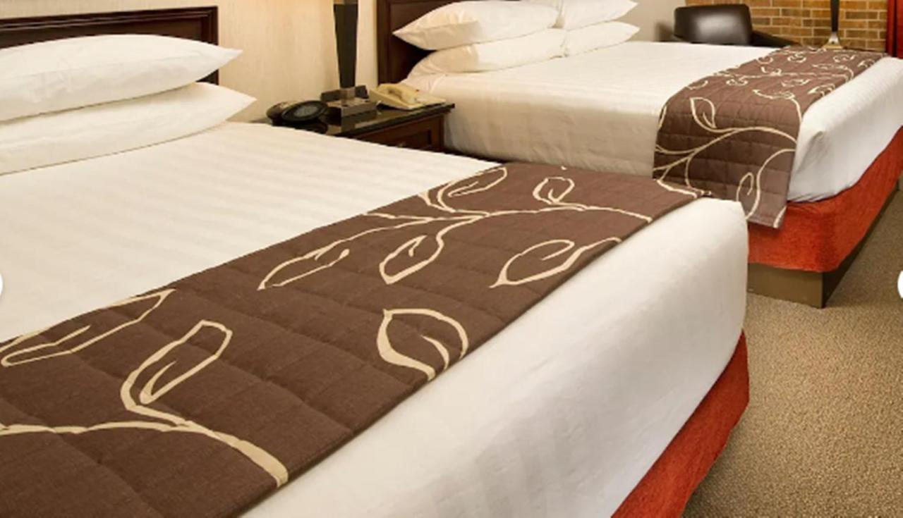 Hotel Lotus Kansas City Merriam Buitenkant foto
